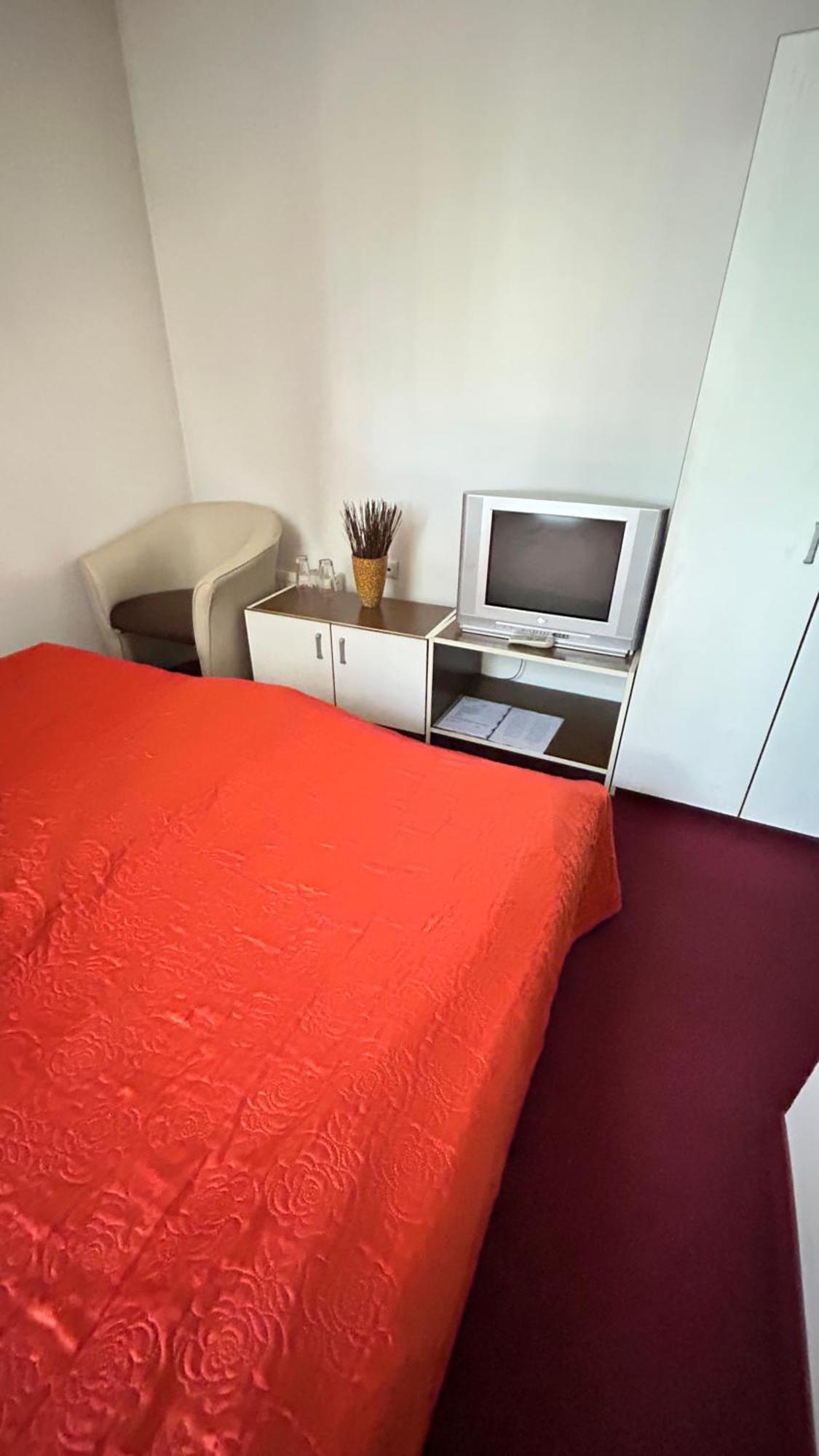 Motel Tiron Kakanj Экстерьер фото